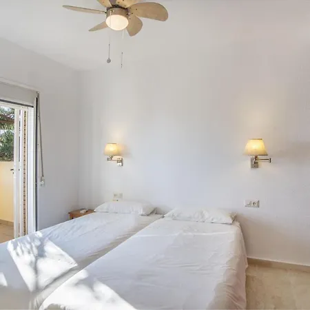 107872 - En Playamar -
